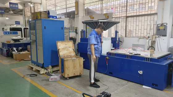 Harga yang bagus 70kN Electrodynamic Vibration Shaker untuk pengujian baterai on line
